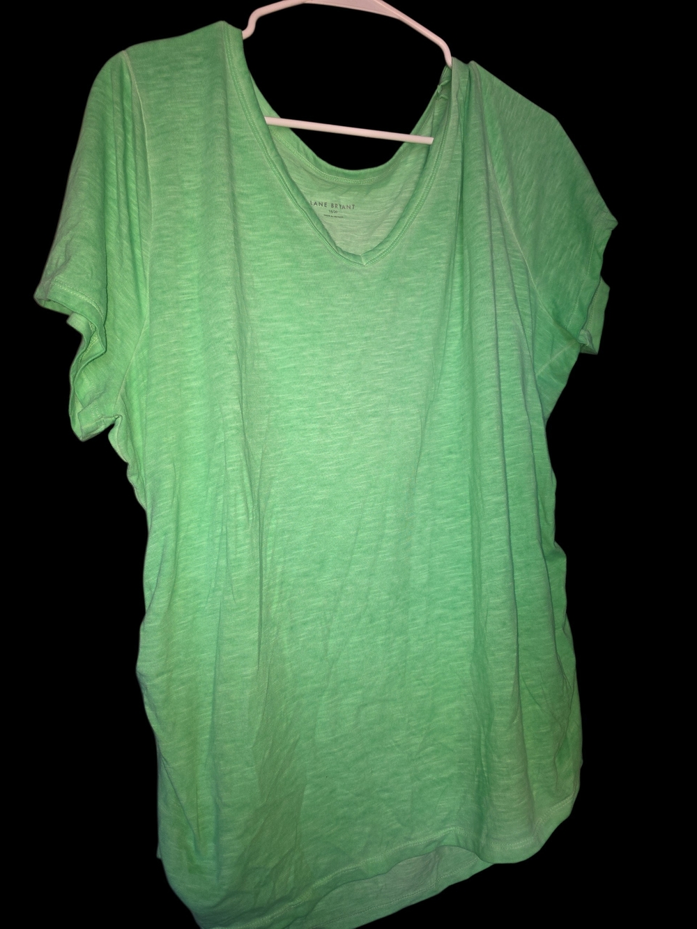 Lane Bryant short-sleeve side-ruched V-neck tee in a heathered mint green shade